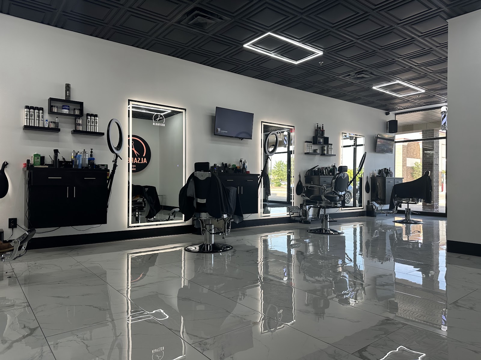 Alsafeer Barbershop — photo