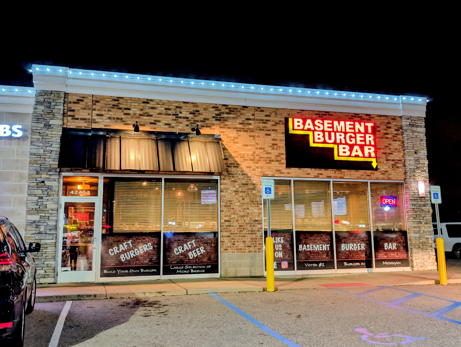Basement Burger Bar Canton in Canton Township