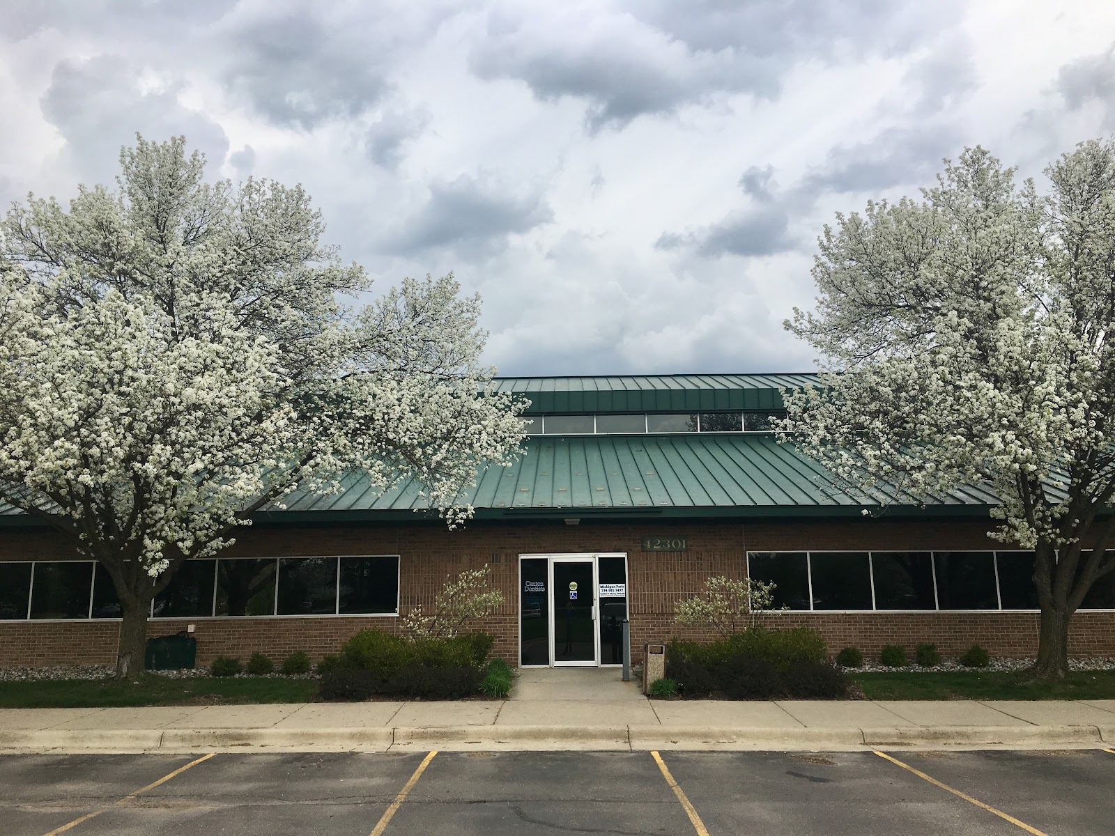 Canton Dentists: Drs. Greenbaum, Timpner, Watkins, & Hadidi — photo