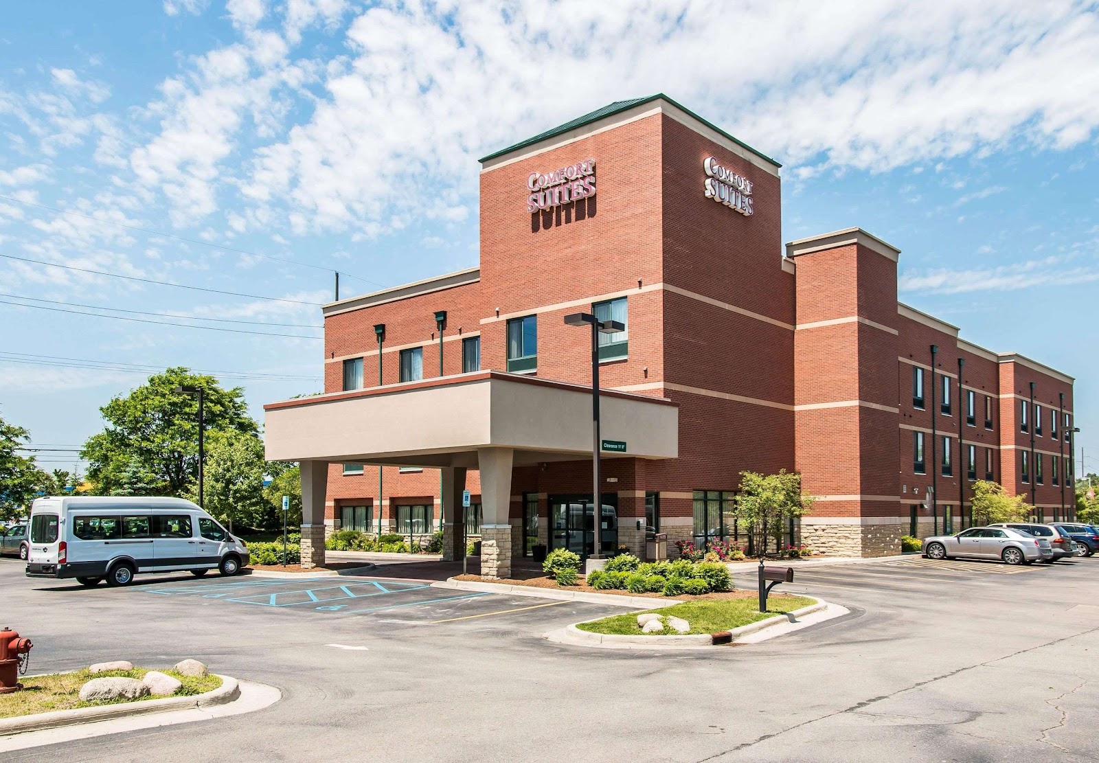 Comfort Suites Canton - Detroit in Canton Township