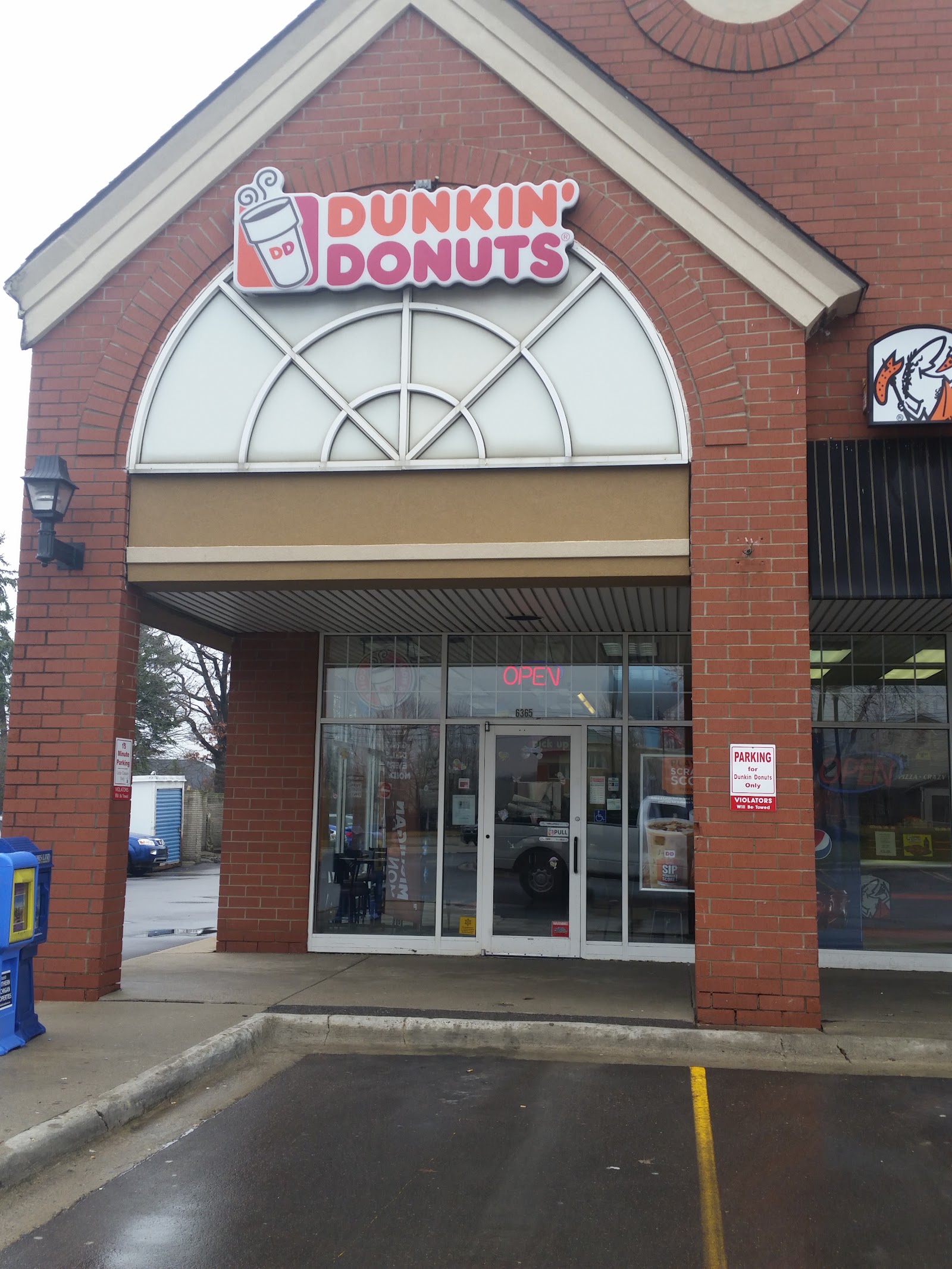 Dunkin' in Canton Township