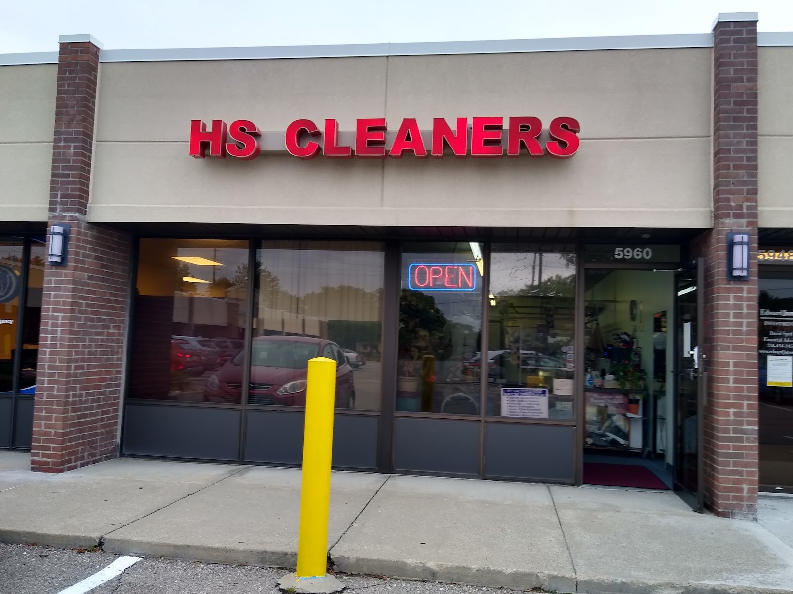 Harvard Square Cleaners in Canton Township