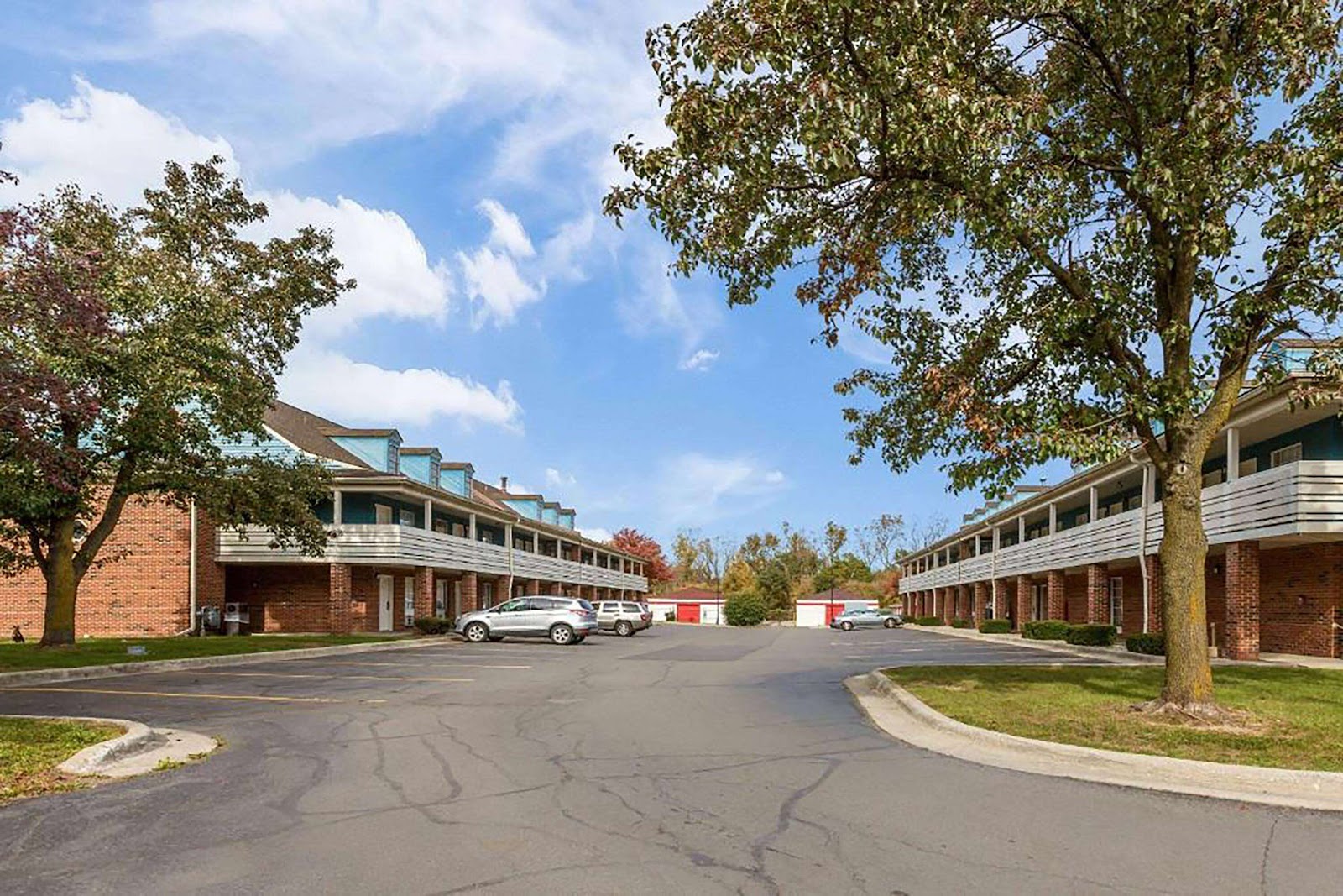 Travelodge by Wyndham Canton/Livonia Area, MI — photo