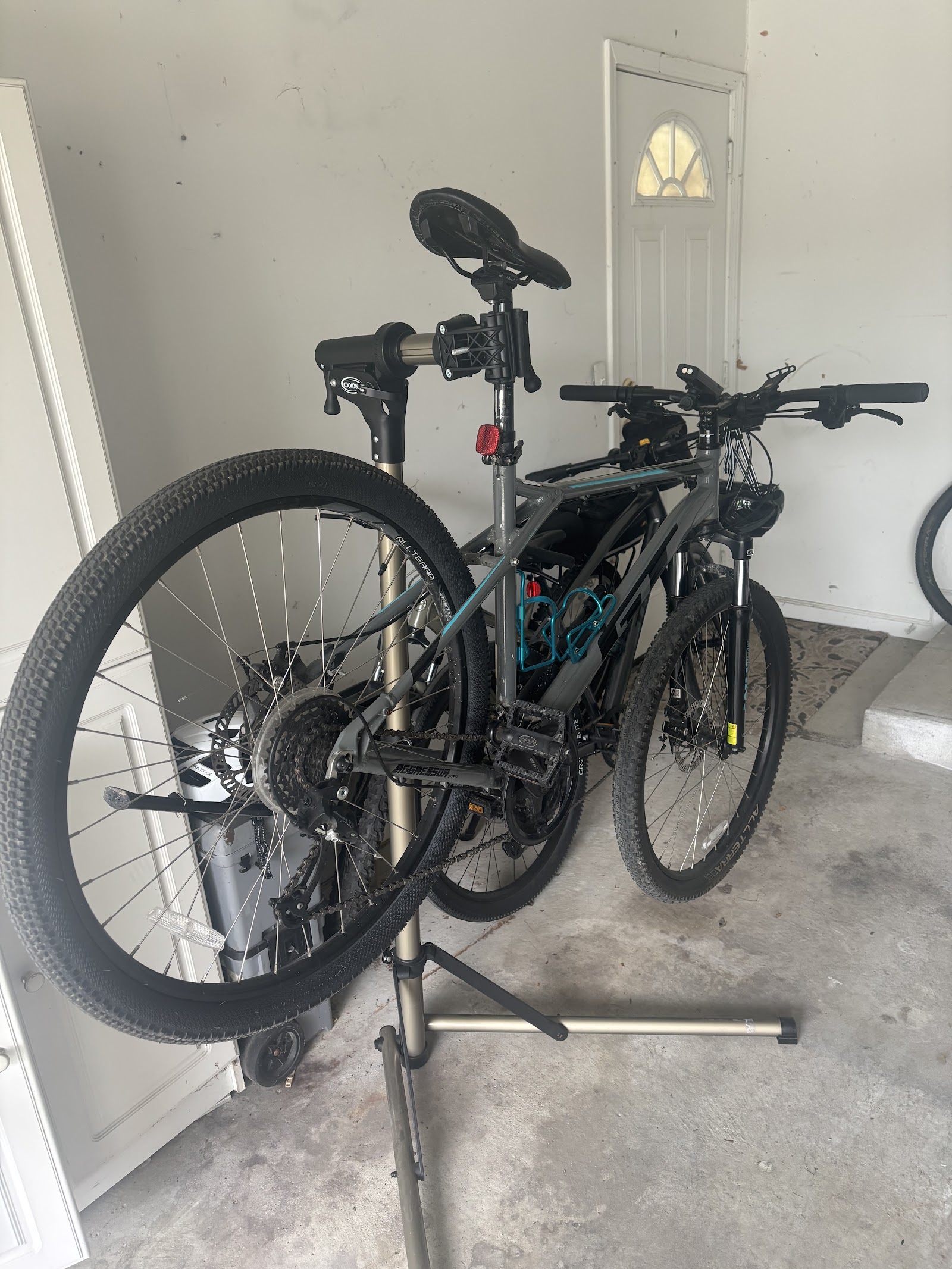 Velocity Bike Works in Canton Township