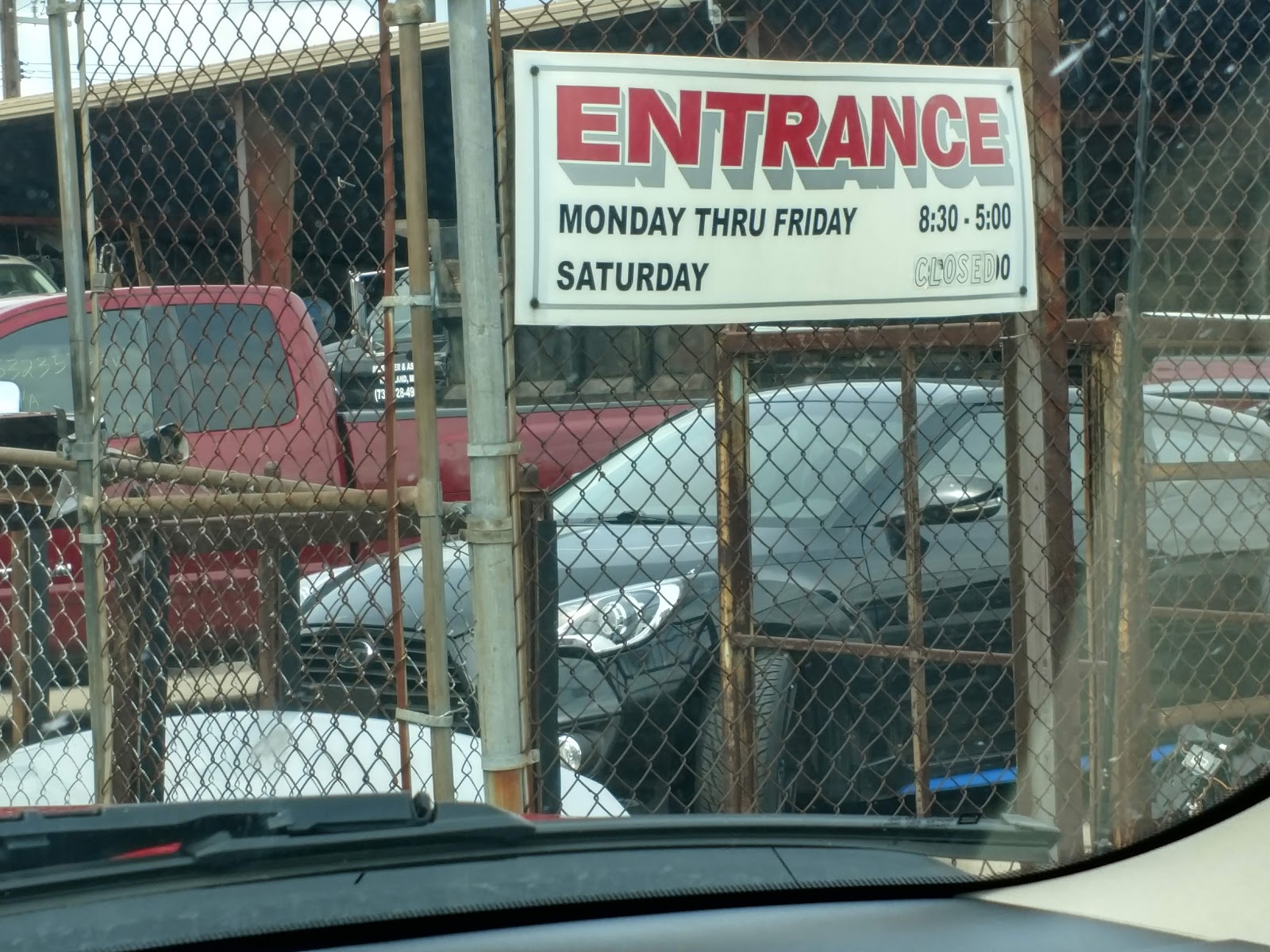 Westgate Auto Parts in Westland